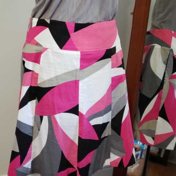 Geometric skirt - Picture 3 of 6